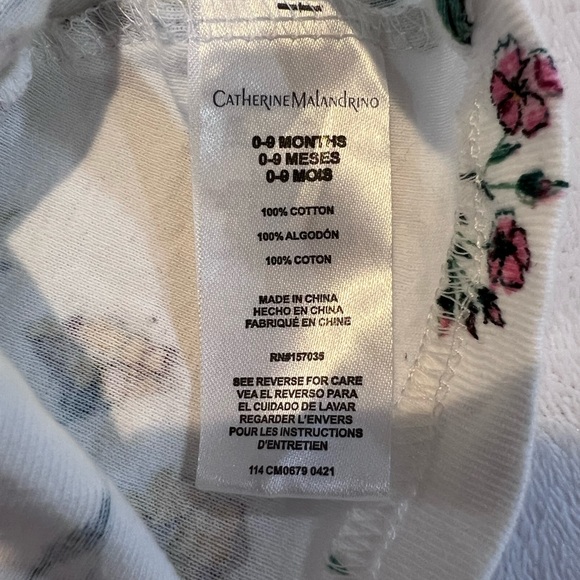 NEW Catherine Malandrino One Piece Baby Pjs with Matching Hat 0-9M - Picture 7 of 7